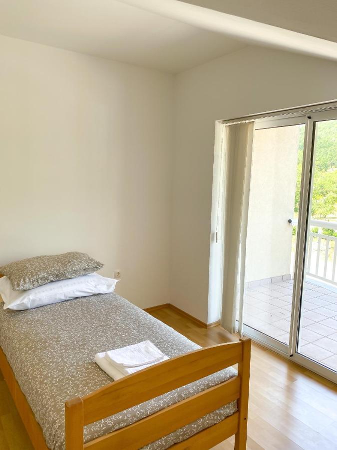Maslina Apartments Široki Brijeg Esterno foto